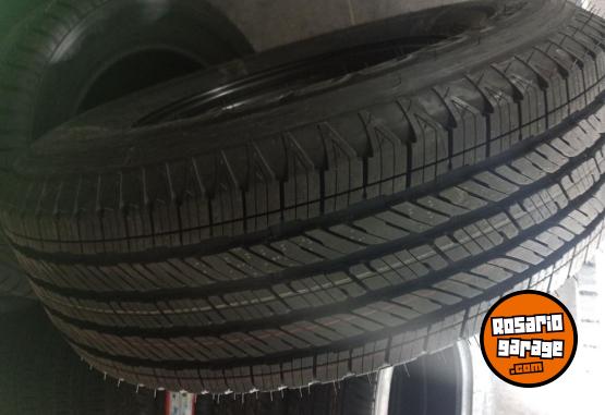 Accesorios para Autos - Cubiertas y llantas  nuevas brigestone dueler h/t 255/70 r16 $250mill c.u - En Venta