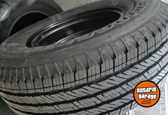 Accesorios para Autos - Cubiertas y llantas  nuevas brigestone dueler h/t 255/70 r16 $250mill c.u - En Venta