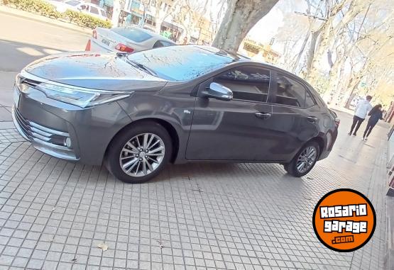 Autos - Toyota Corolla 2018 Nafta 160000Km - En Venta