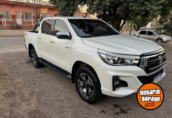 Camionetas - Toyota Hilux 2019 Diesel 121000Km - En Venta