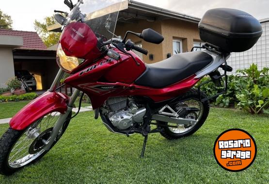 Motos - Honda Falcon 2015 Nafta 13000Km - En Venta