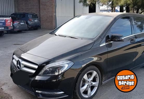 Autos - Mercedes Benz B200 2014 Nafta 35000Km - En Venta