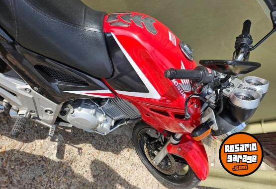 Motos - Honda Twister 250 2014 Nafta 36000Km - En Venta