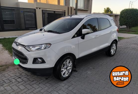 Autos - Ford Ecosport Titanium 1.6 2015 Nafta 140000Km - En Venta