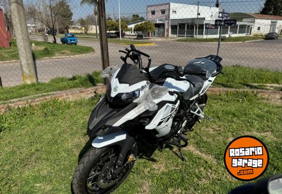 Motos - Benelli TRK 502 X 2024 Nafta 0Km - En Venta