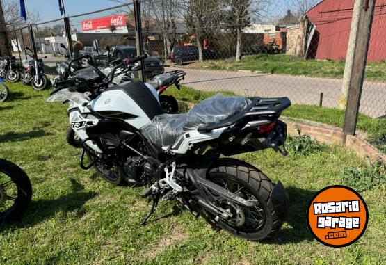 Motos - Benelli TRK 502 X 2024 Nafta 0Km - En Venta