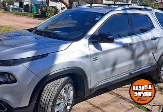 Camionetas - Fiat TORO VOLCANO 2018 Diesel 86000Km - En Venta