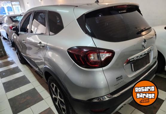 Autos - Renault Captur 2019 Nafta 73000Km - En Venta