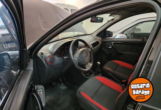 Autos - Renault Captur 2013 GNC 115000Km - En Venta