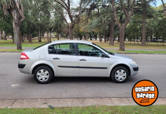 Autos - Renault MEGANE II 2010 Nafta 240000Km - En Venta