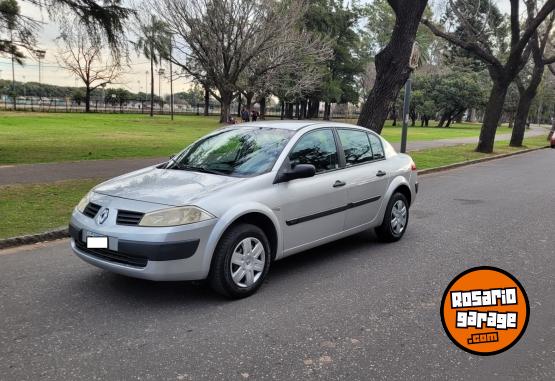 Autos - Renault MEGANE II 2010 Nafta 240000Km - En Venta