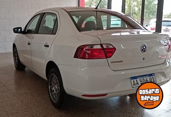 Autos - Volkswagen Voyage 1.6L trendline 2016 Nafta 75000Km - En Venta