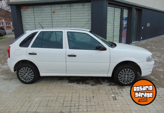 Autos - Volkswagen GOL POWER  5 PUERTAS 2010 GNC  - En Venta