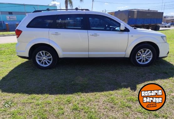 Camionetas - Dodge Journey 2017 Nafta 90000Km - En Venta