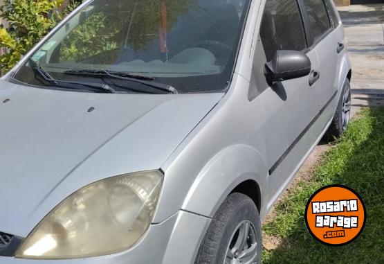 Autos - Ford Ambiente 5 ptas 2004 GNC 145000Km - En Venta