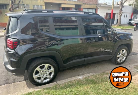 Camionetas - Jeep Renegade sport 2023 Nafta 21000Km - En Venta