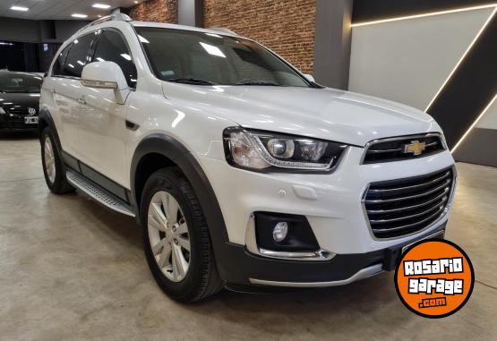 Camionetas - Chevrolet CAPTIVA LTZ 2.2L AWD 2017 Diesel 80000Km - En Venta