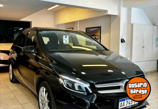 Autos - Mercedes Benz B200 SPORT 2016 Nafta 41000Km - En Venta