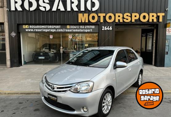 Autos - Toyota Etios XLS 2014 Nafta 85000Km - En Venta