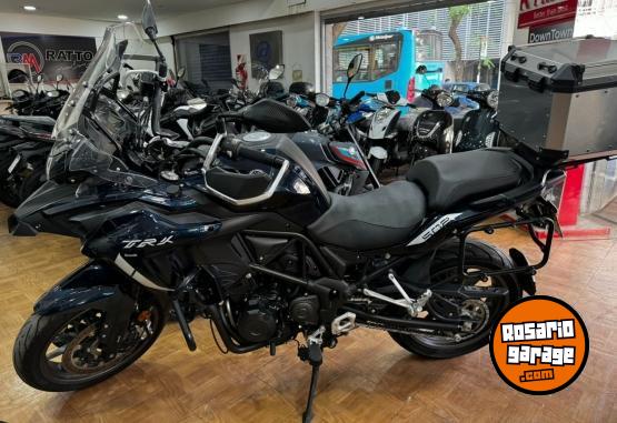 Motos - Benelli TRK 502 2023 Nafta 3100Km - En Venta