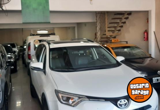 Camionetas - Toyota Rav vx 2017 Nafta 120000Km - En Venta