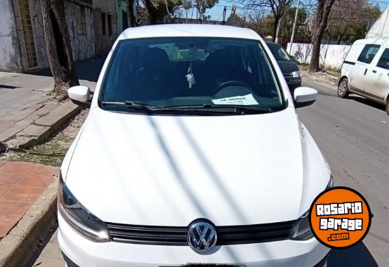 Autos - Volkswagen Fox 2015 Nafta 57000Km - En Venta