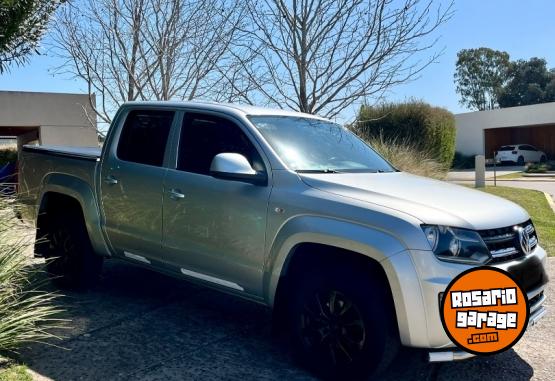 Camionetas - Volkswagen Amarok 2017 Diesel 109000Km - En Venta