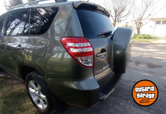 Camionetas - Toyota Rav4 2010 Nafta 200000Km - En Venta