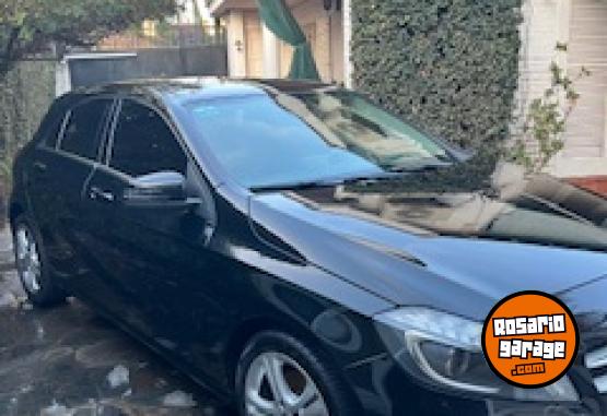 Autos - Mercedes Benz A200 Urban 1.6T 2014 Nafta 74000Km - En Venta