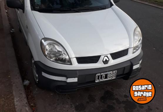 Utilitarios - Renault Kangoo 2012 GNC 220000Km - En Venta