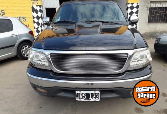 Camionetas - Ford Expedition 2001 Nafta 150000Km - En Venta