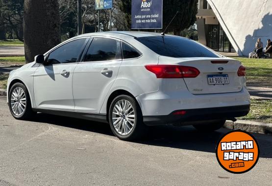 Autos - Ford Focus 2016 Nafta 79000Km - En Venta