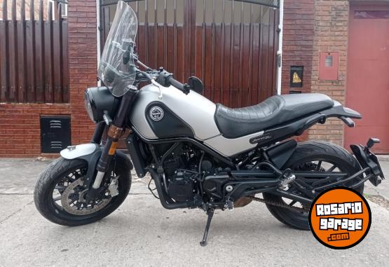 Motos - Benelli Leoncino 2022 Nafta 6300Km - En Venta