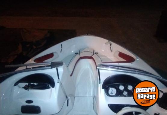 Embarcaciones - ARCO IRIS ECLIPSE 19 OPEN - EVINRUDE  ETEC 135 HO - En Venta