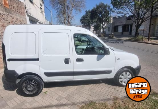 Utilitarios - Renault Kangoo 2007 Diesel 200000Km - En Venta