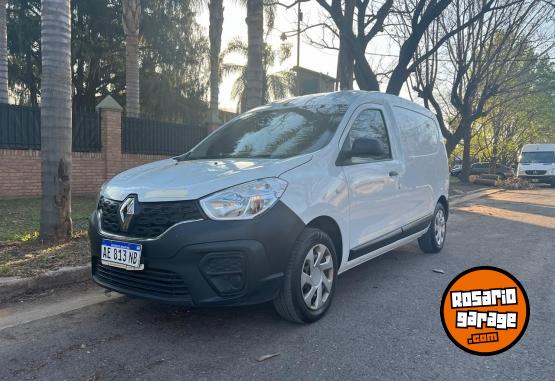 Utilitarios - Renault Kangoo  II  E. Confort 2021 GNC 53700Km - En Venta