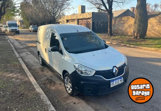 Utilitarios - Renault Kangoo  II  E. Confort 2021 GNC 53700Km - En Venta