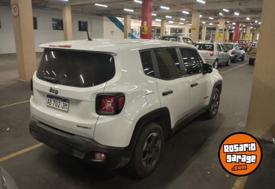 Camionetas - Jeep Renegade 2017 Nafta 71000Km - En Venta