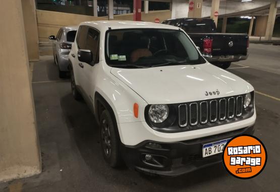 Camionetas - Jeep Renegade 2017 Nafta 71000Km - En Venta