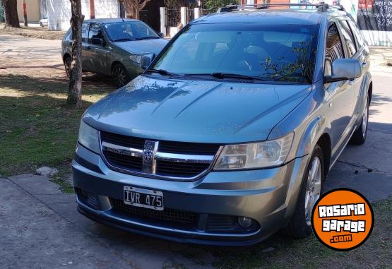 Camionetas - Dodge Journey rt 2010 Nafta 219000Km - En Venta