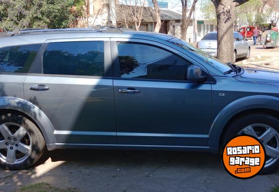 Camionetas - Dodge Journey rt 2010 Nafta 219000Km - En Venta