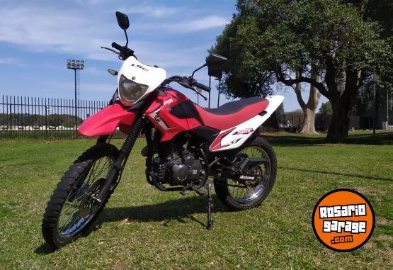 Motos - Motomel Skua 250 2021 Nafta 10000Km - En Venta