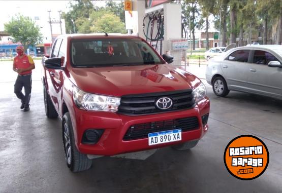 Camionetas - Toyota Hilux dx 4x2 2019 Diesel 29500Km - En Venta