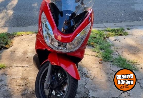 Motos - Honda Pcx 2018 Nafta 24500Km - En Venta