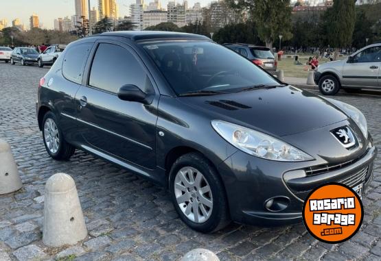 Autos - Peugeot 207 2012 Nafta 82000Km - En Venta