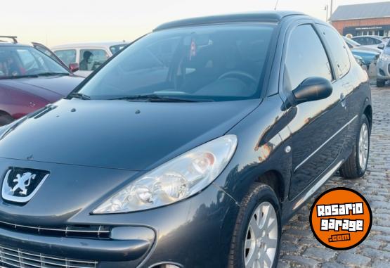 Autos - Peugeot 207 2012 Nafta 82000Km - En Venta