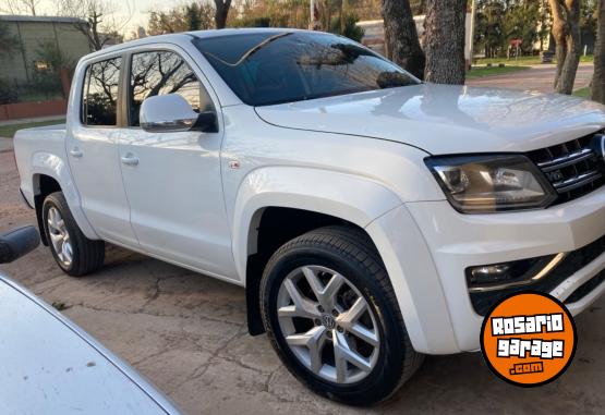 Camionetas - Volkswagen Amarok V6 highline 2022 Diesel 150000Km - En Venta