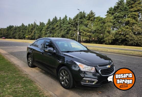 Autos - Chevrolet Cruze 2015 Nafta 80000Km - En Venta