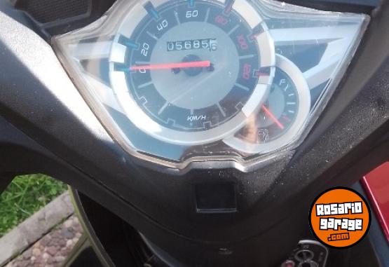 Motos - Corven Expert dot 2023 Nafta 6000Km - En Venta