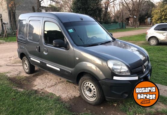 Utilitarios - Renault Kangoo 2016 Nafta 225000Km - En Venta